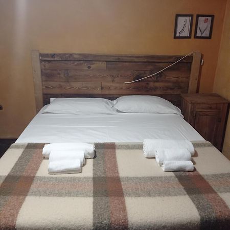 Albergo Diffuso La Marmu Osteria Della Croce Bianca Marmora Buitenkant foto