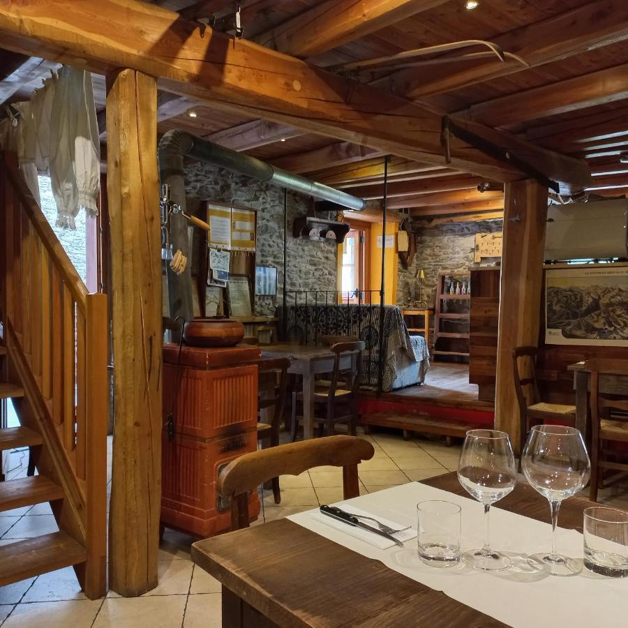 Albergo Diffuso La Marmu Osteria Della Croce Bianca Marmora Buitenkant foto