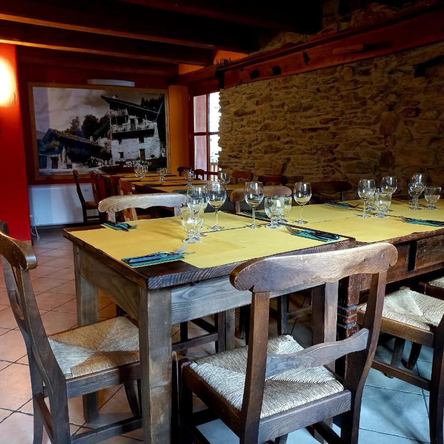 Albergo Diffuso La Marmu Osteria Della Croce Bianca Marmora Buitenkant foto