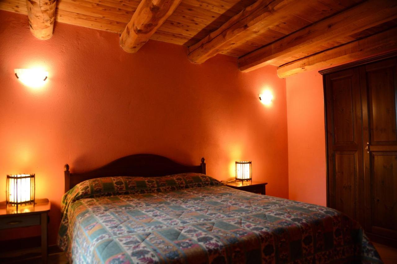 Albergo Diffuso La Marmu Osteria Della Croce Bianca Marmora Buitenkant foto
