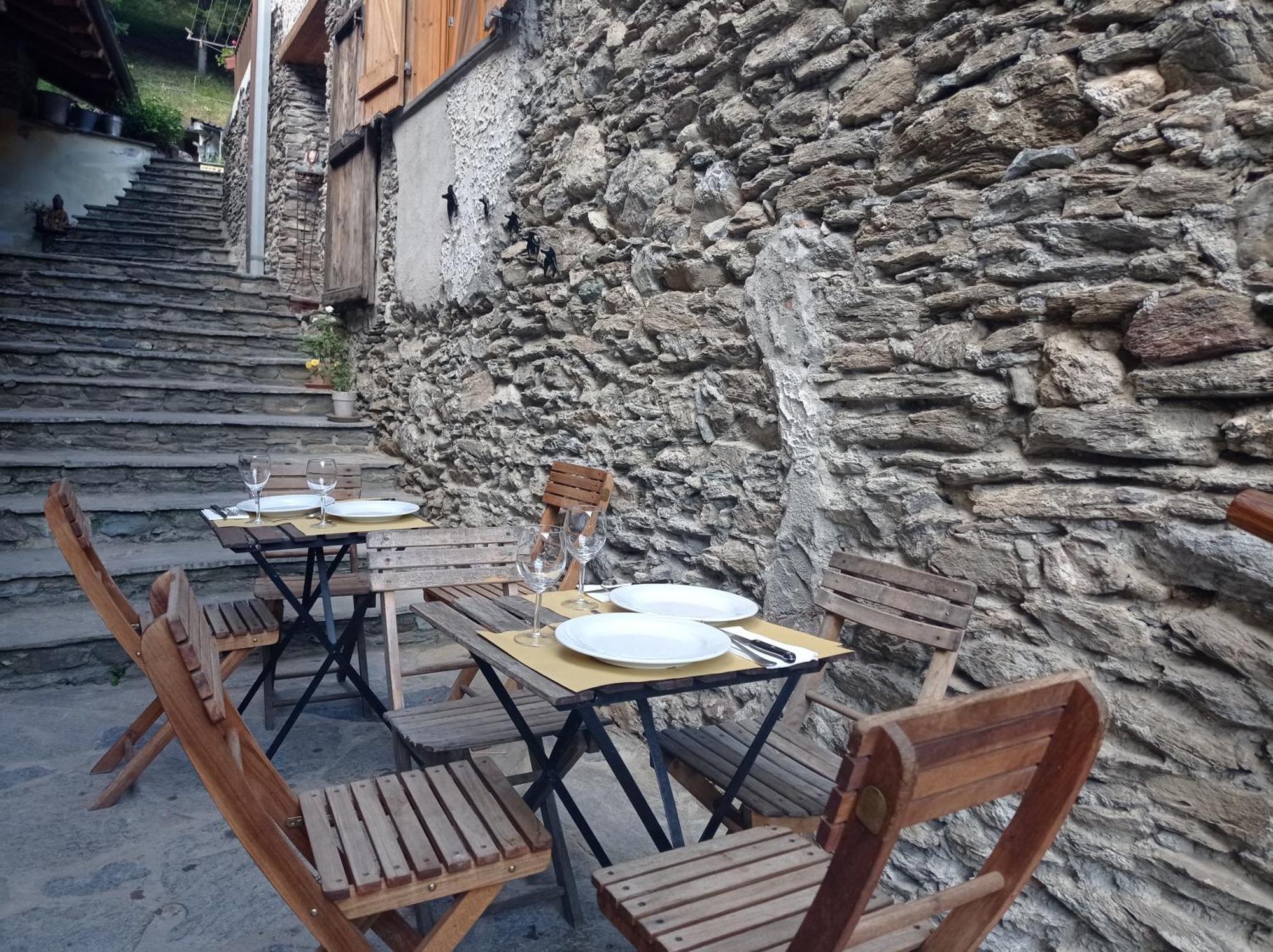 Albergo Diffuso La Marmu Osteria Della Croce Bianca Marmora Buitenkant foto